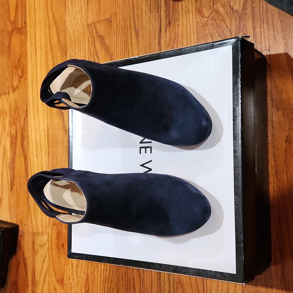 Nine West